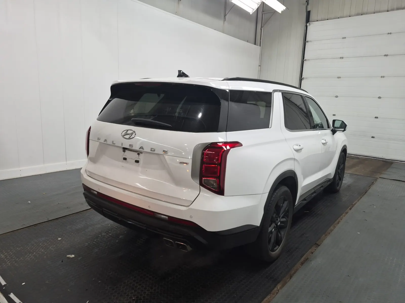 Passenger Rear 3/4 Photo