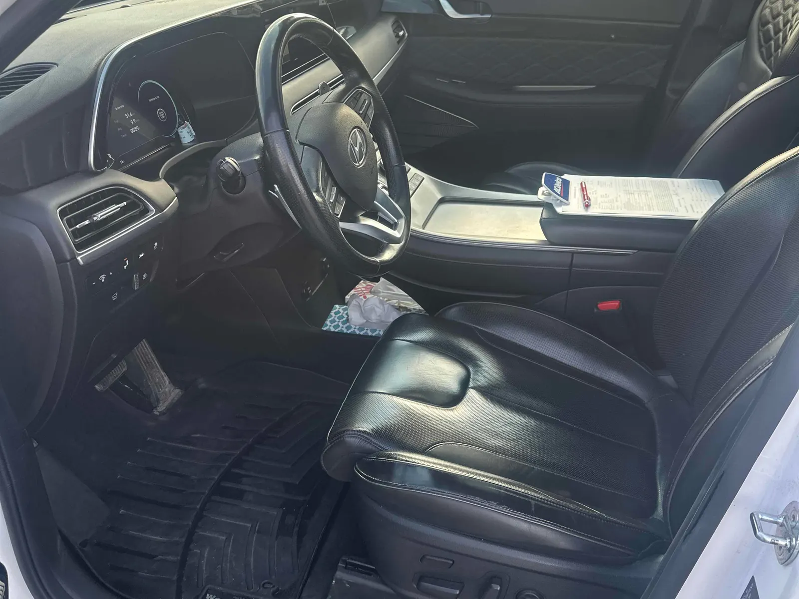Interior driver side