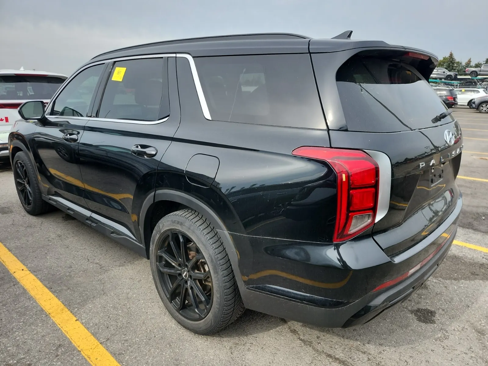 Driver Rear 3/4 Photo