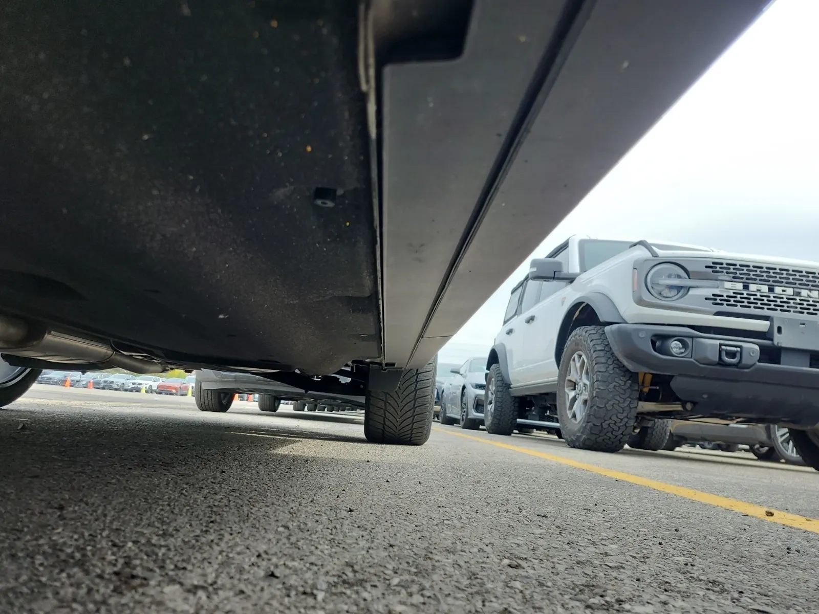 Undercarriage - Driver Photo