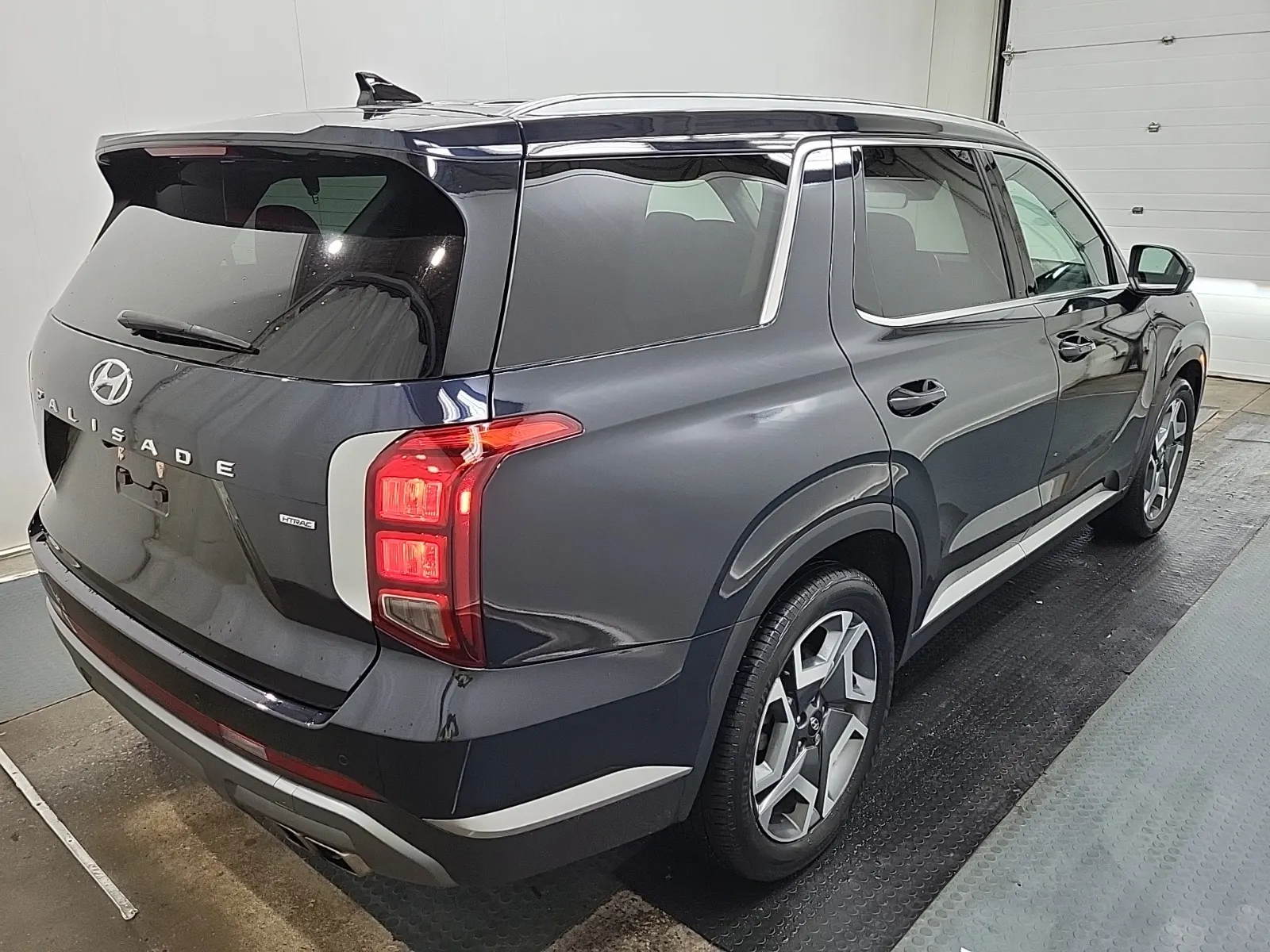 Passenger Rear 3/4 Photo