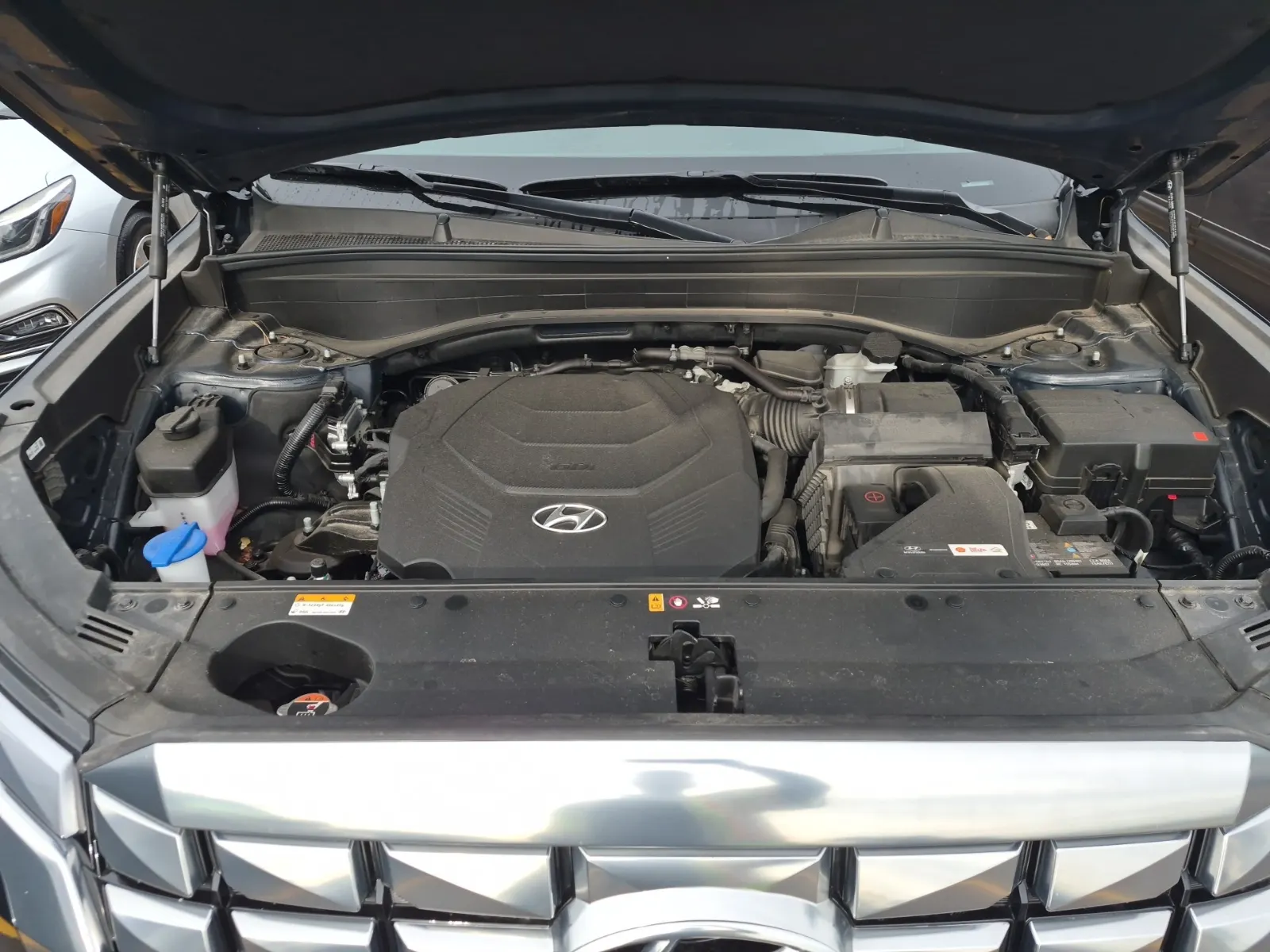 Engine Photo