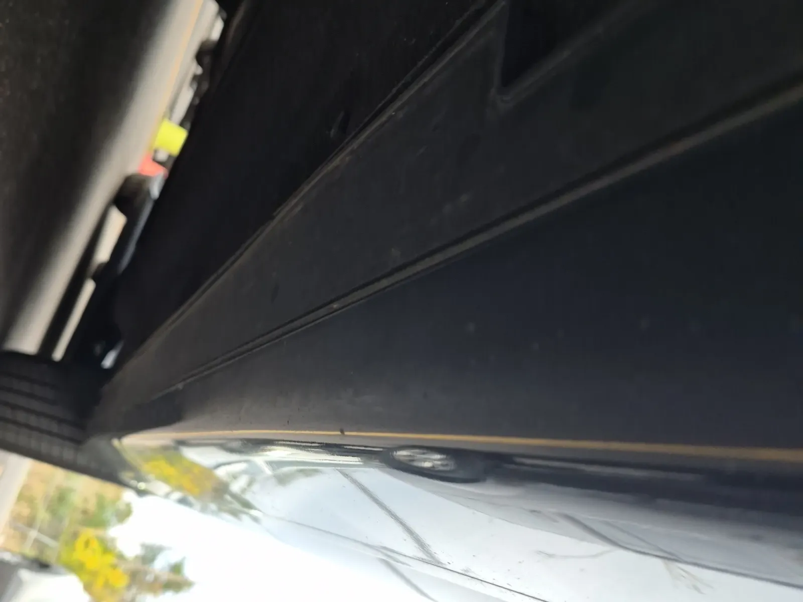 Undercarriage - Driver Photo