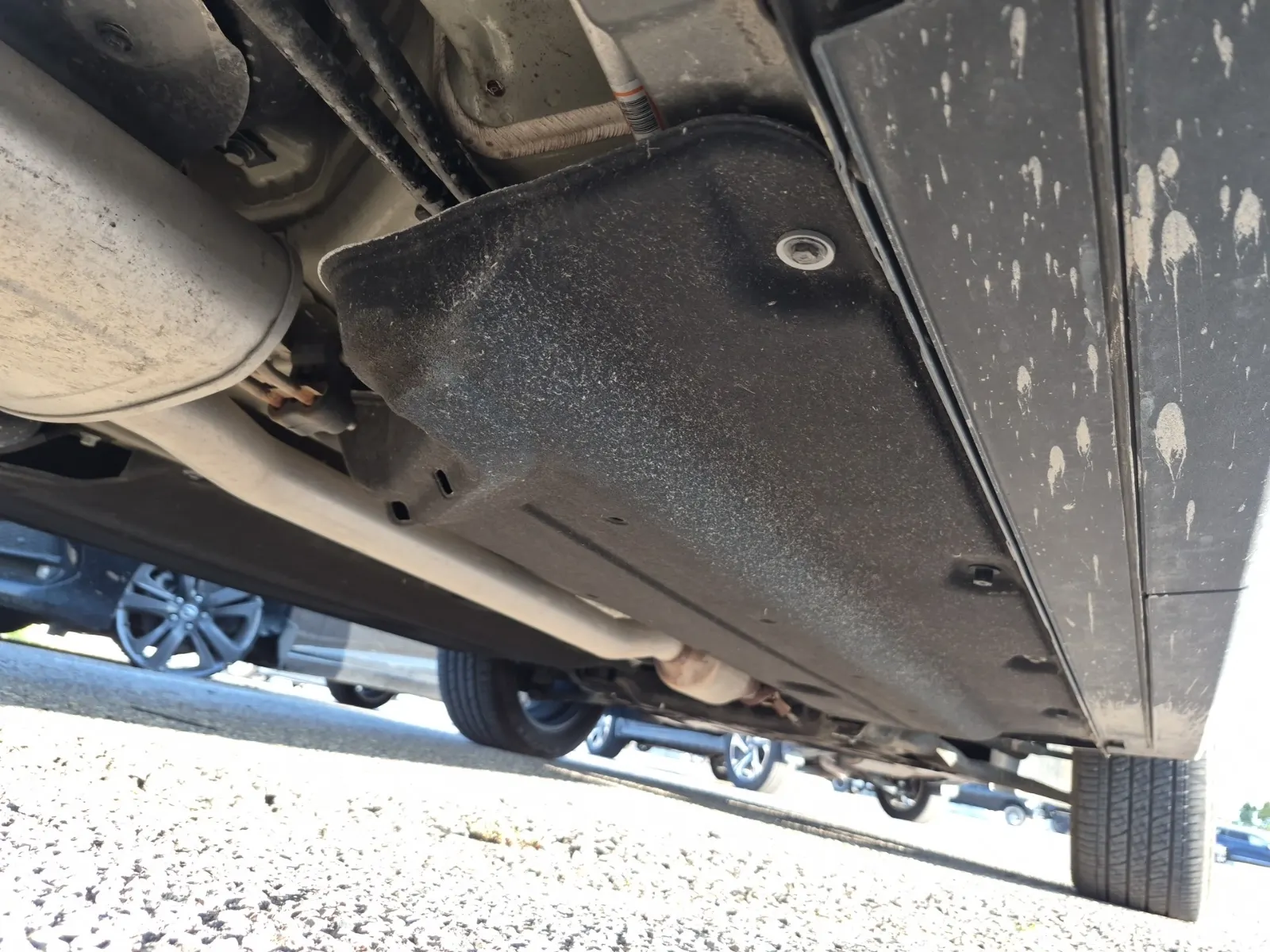 Undercarriage - Passenger Photo