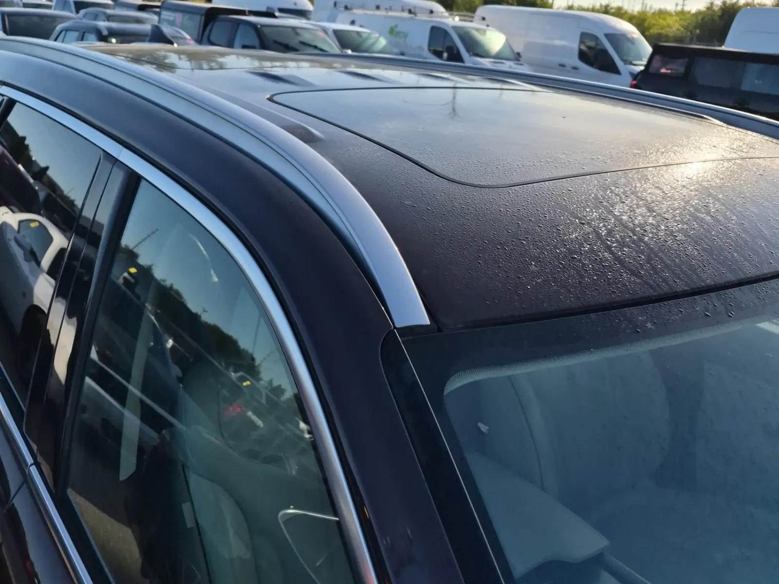 Exterior Roof Photo