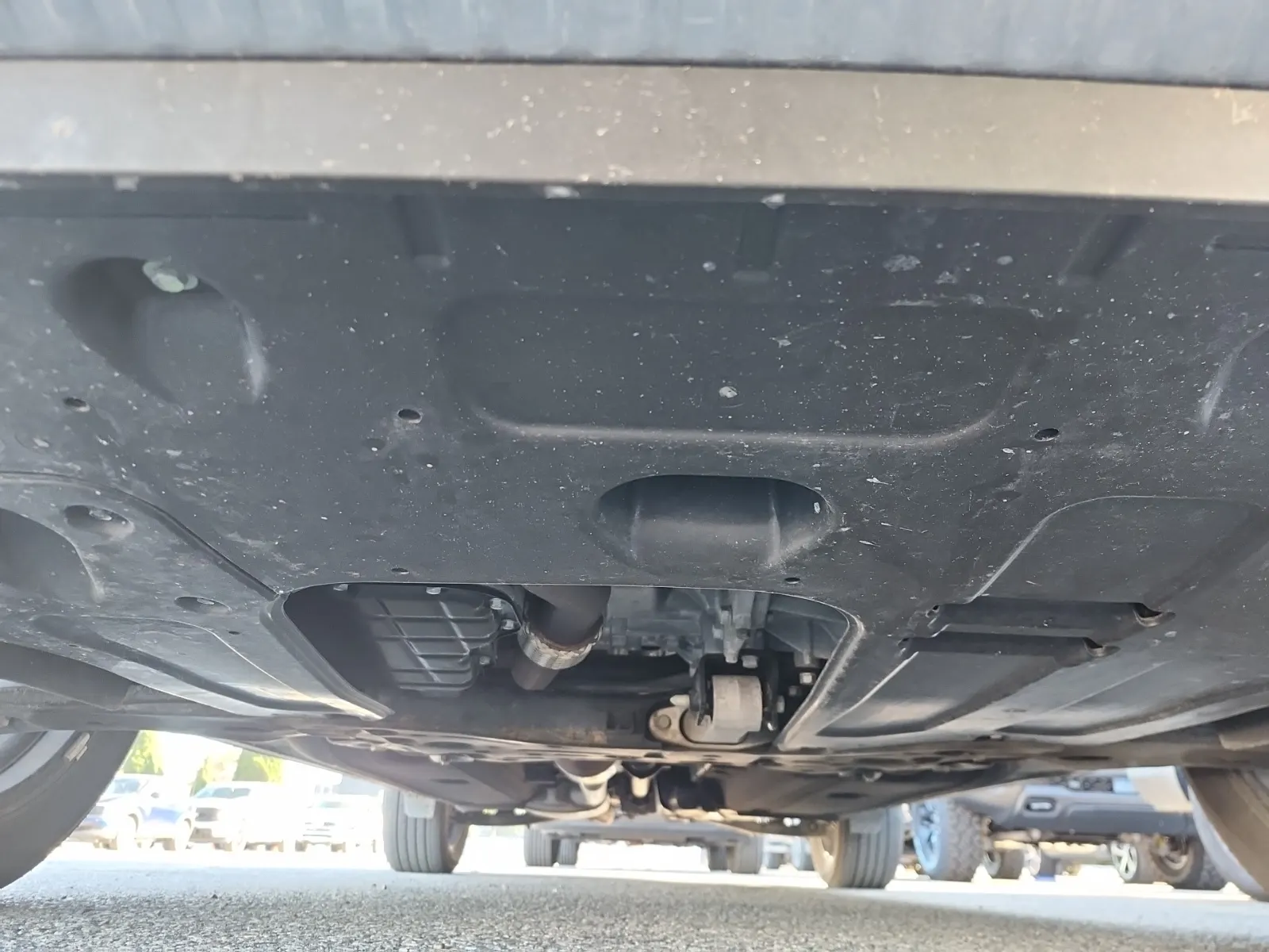 Undercarriage - Front Photo