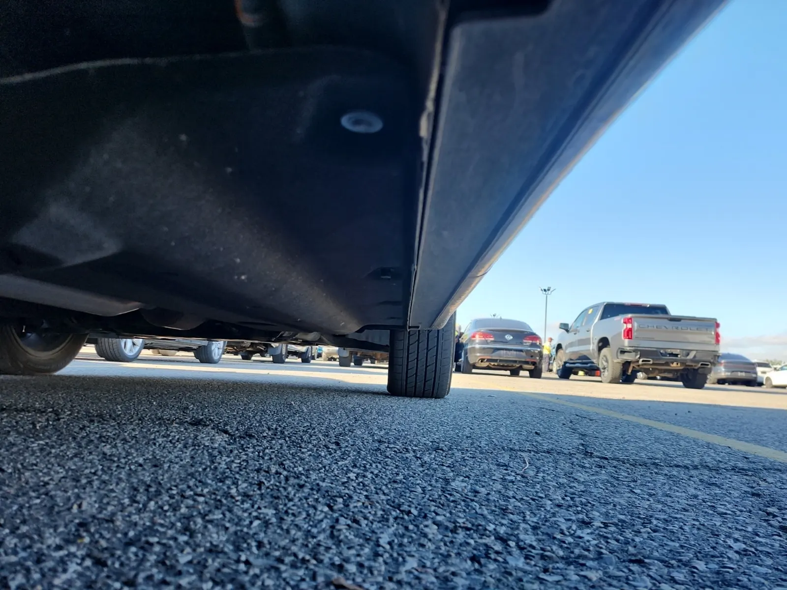Undercarriage - Passenger Photo