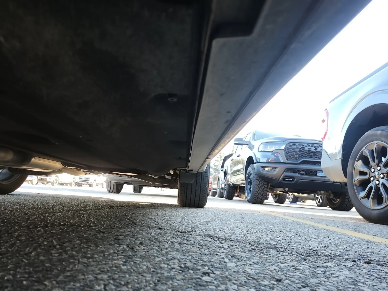 Undercarriage - Driver Photo