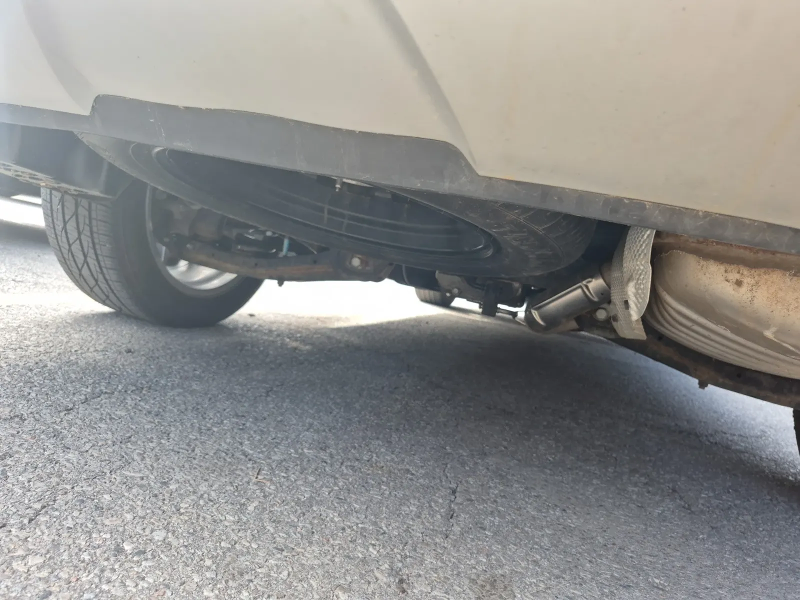 Spare Tire & Wheel Photo