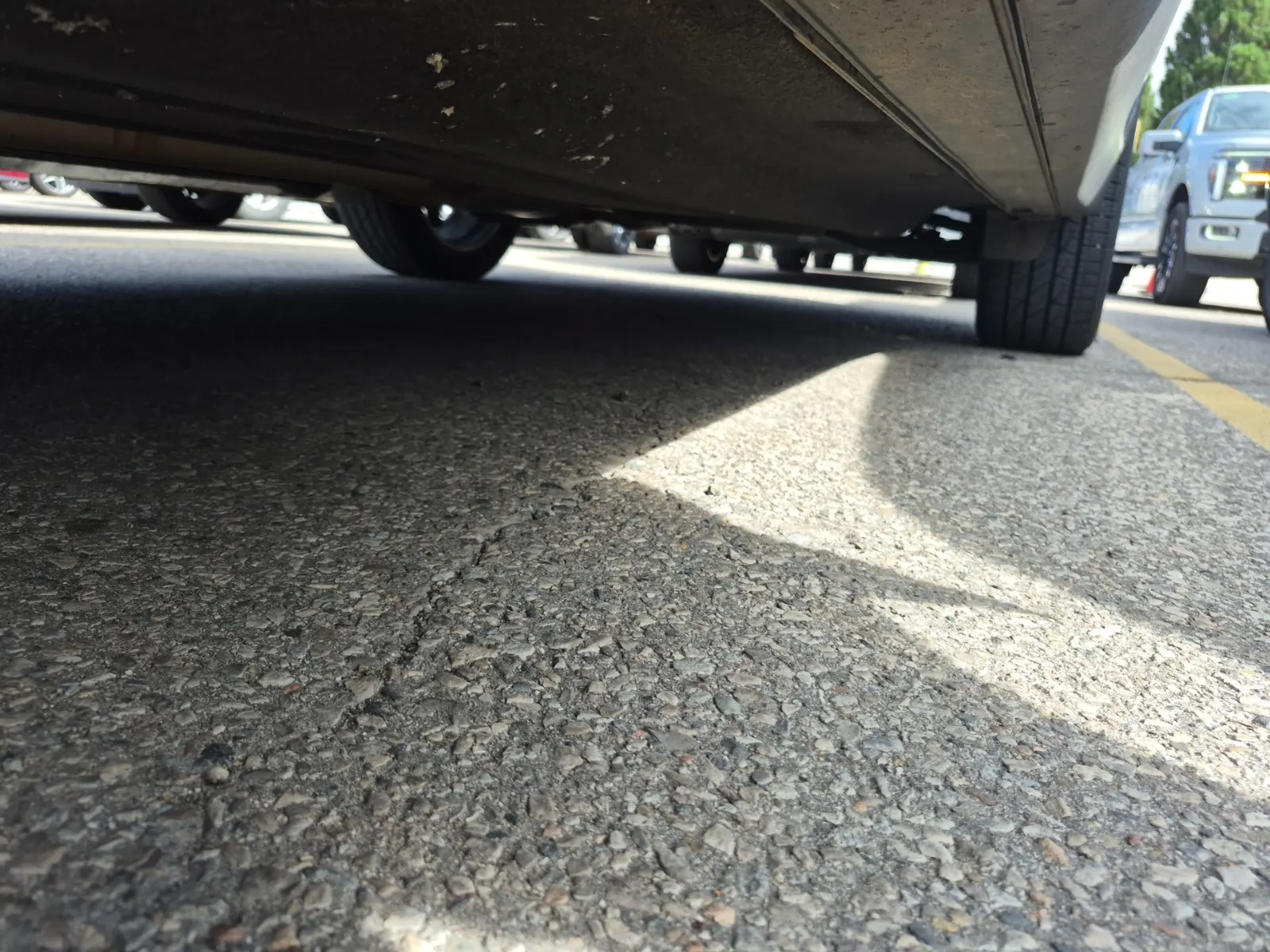 Undercarriage - Driver Photo