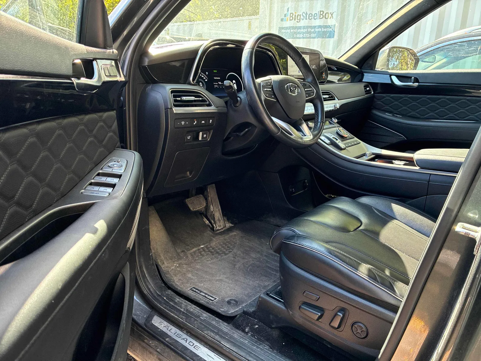 Interior driver side