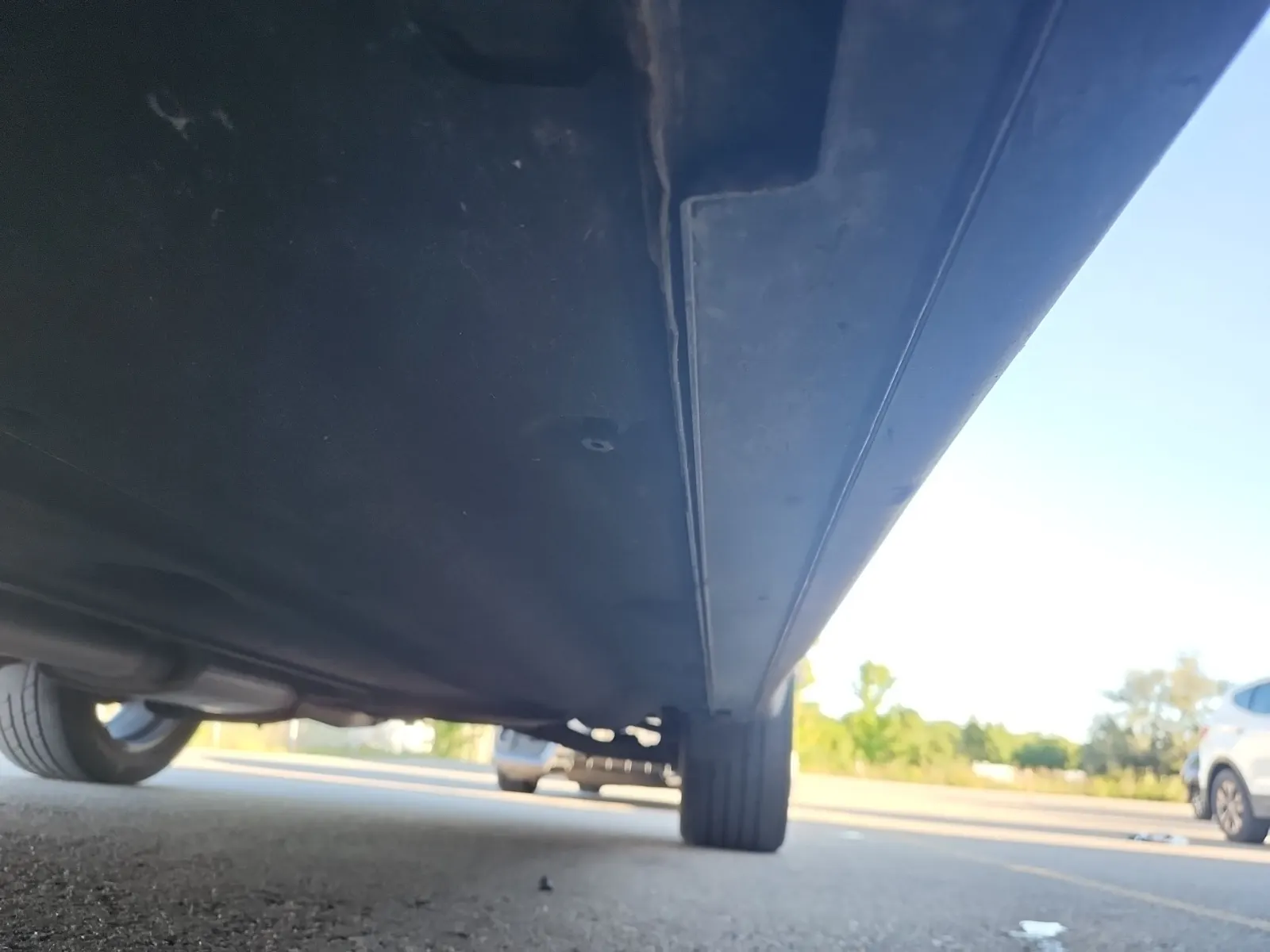 Undercarriage - Driver Photo