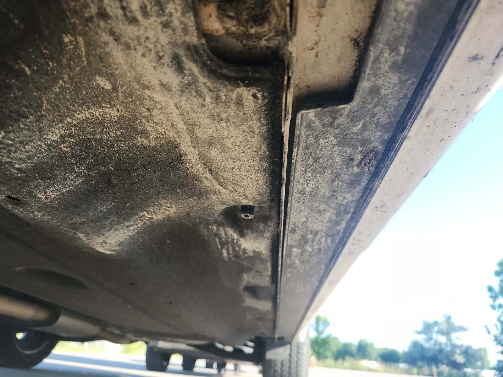 Undercarriage - Driver Photo