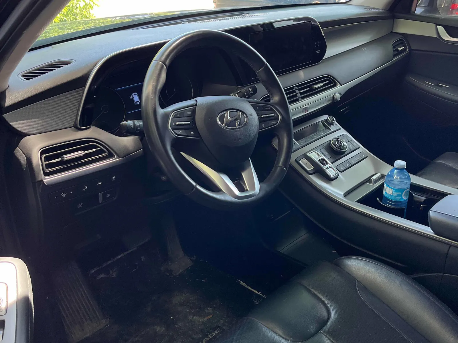 Interior driver side
