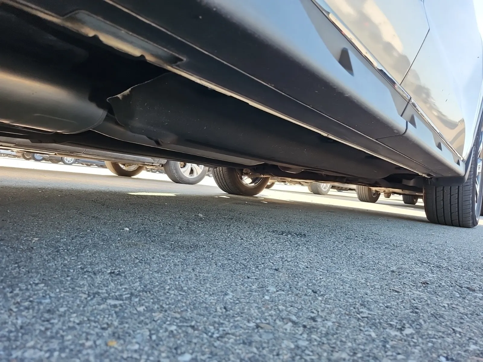 Undercarriage - Passenger Photo