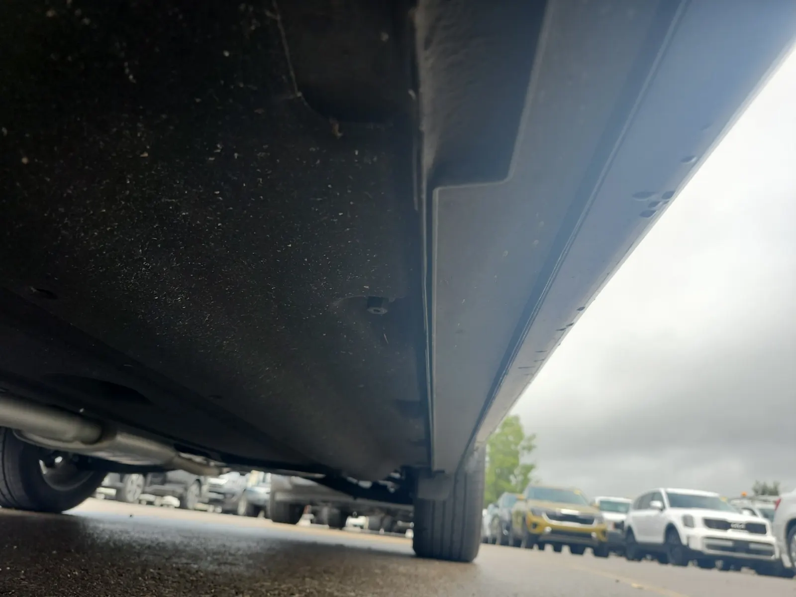 Undercarriage - Driver Photo