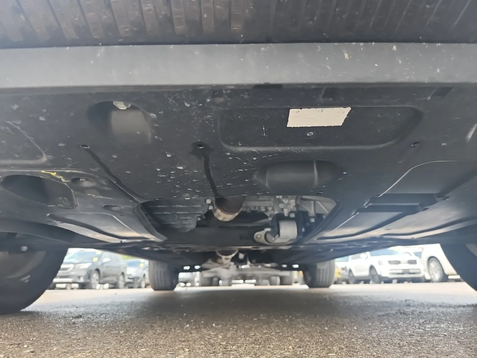 Undercarriage - Front Photo