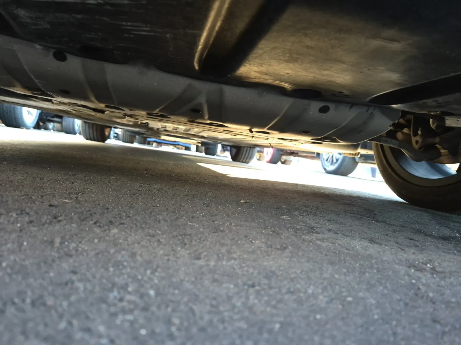 Undercarriage - Front Photo