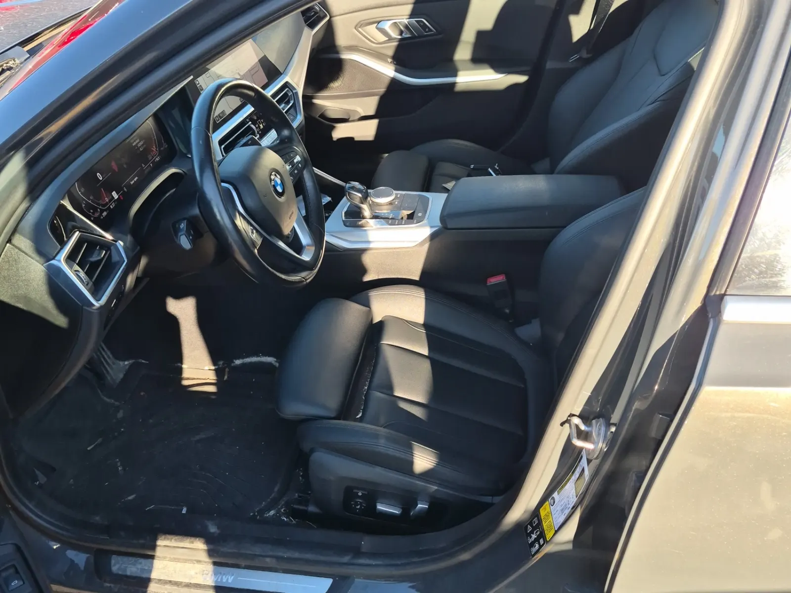 Front Interior Photo