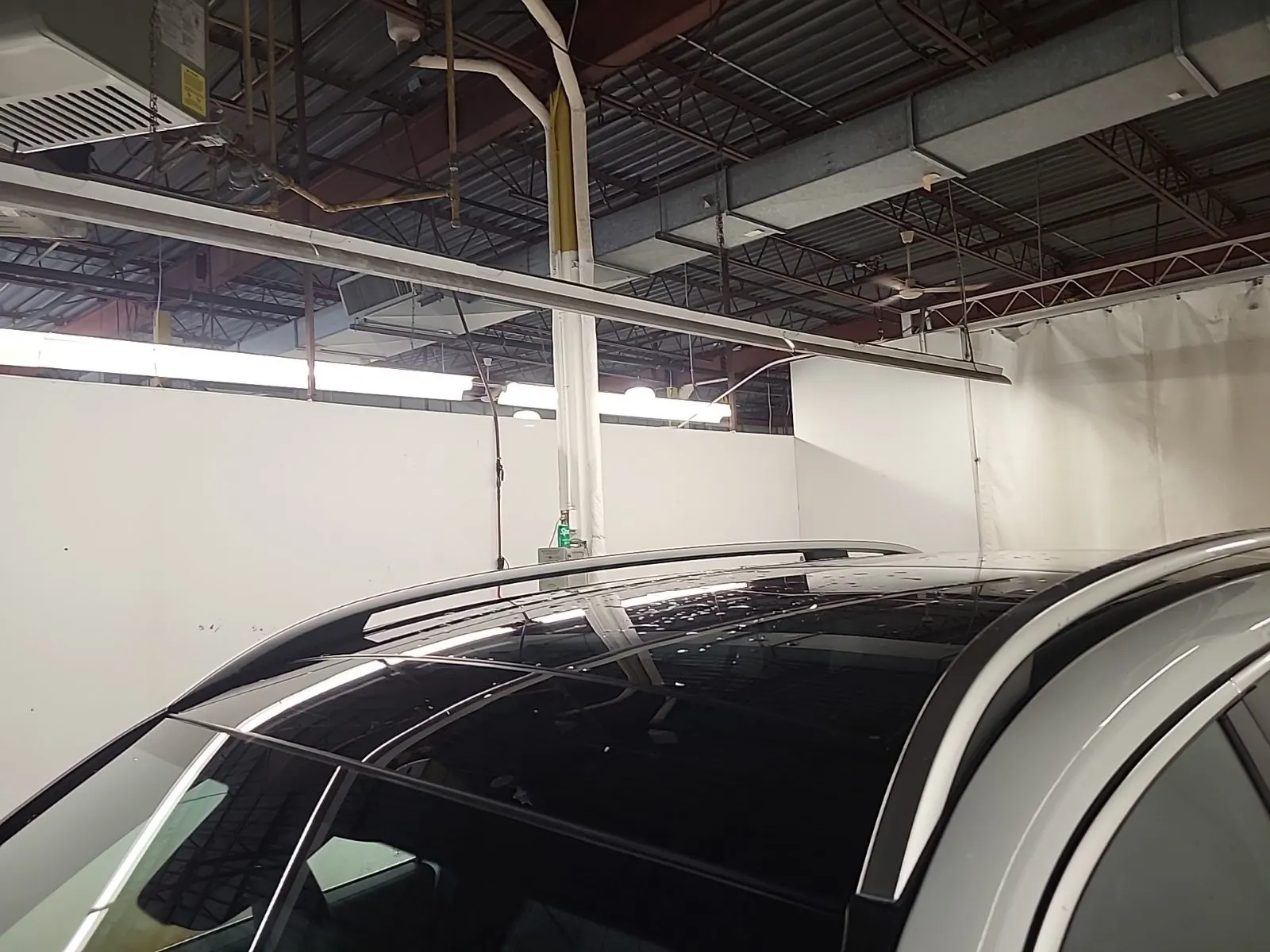 Exterior Roof Photo