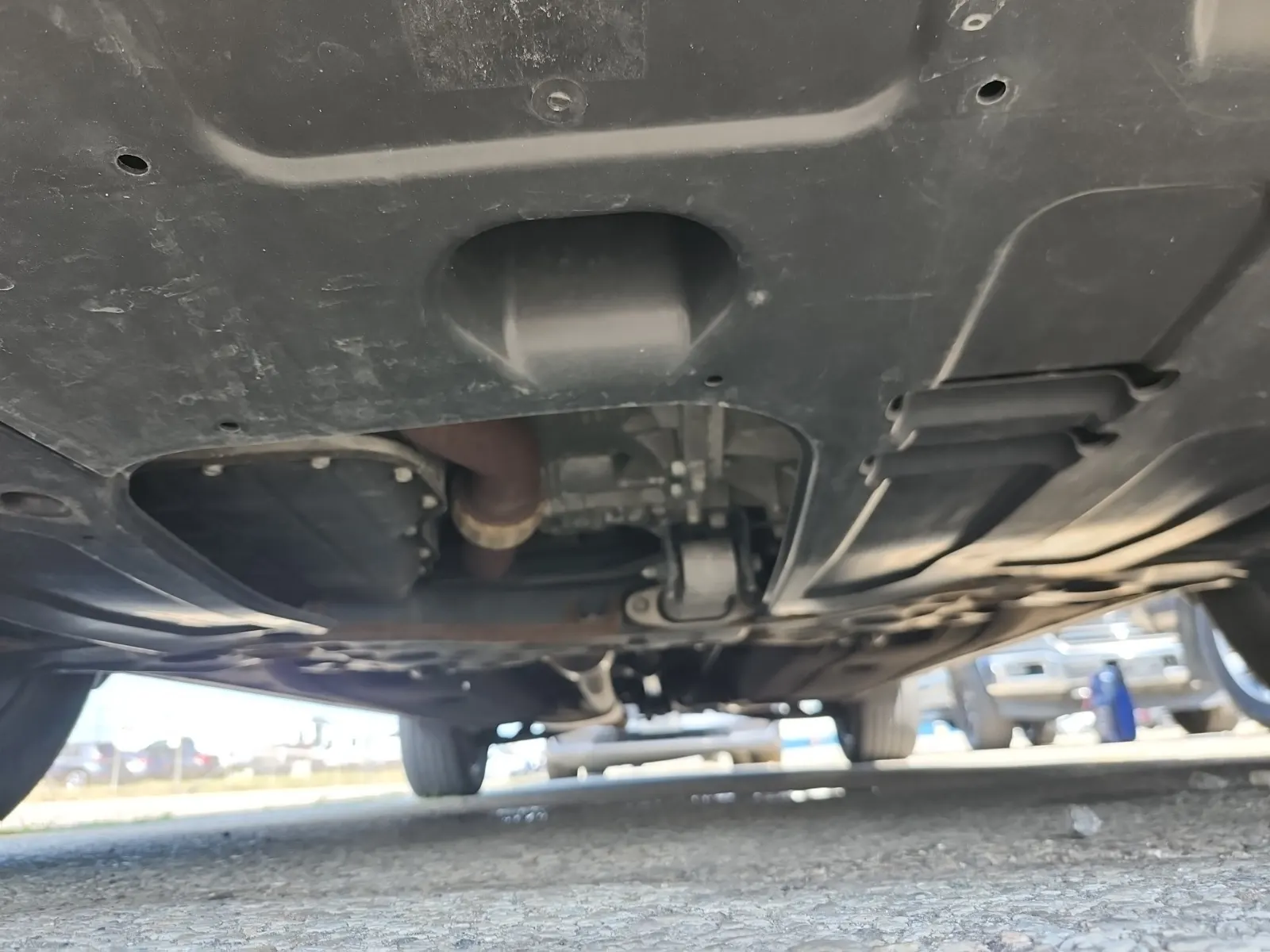 Undercarriage - Front Photo