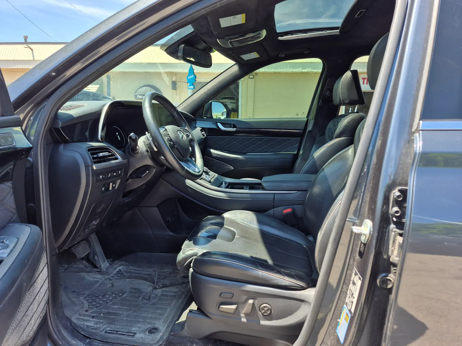 Interior driver side