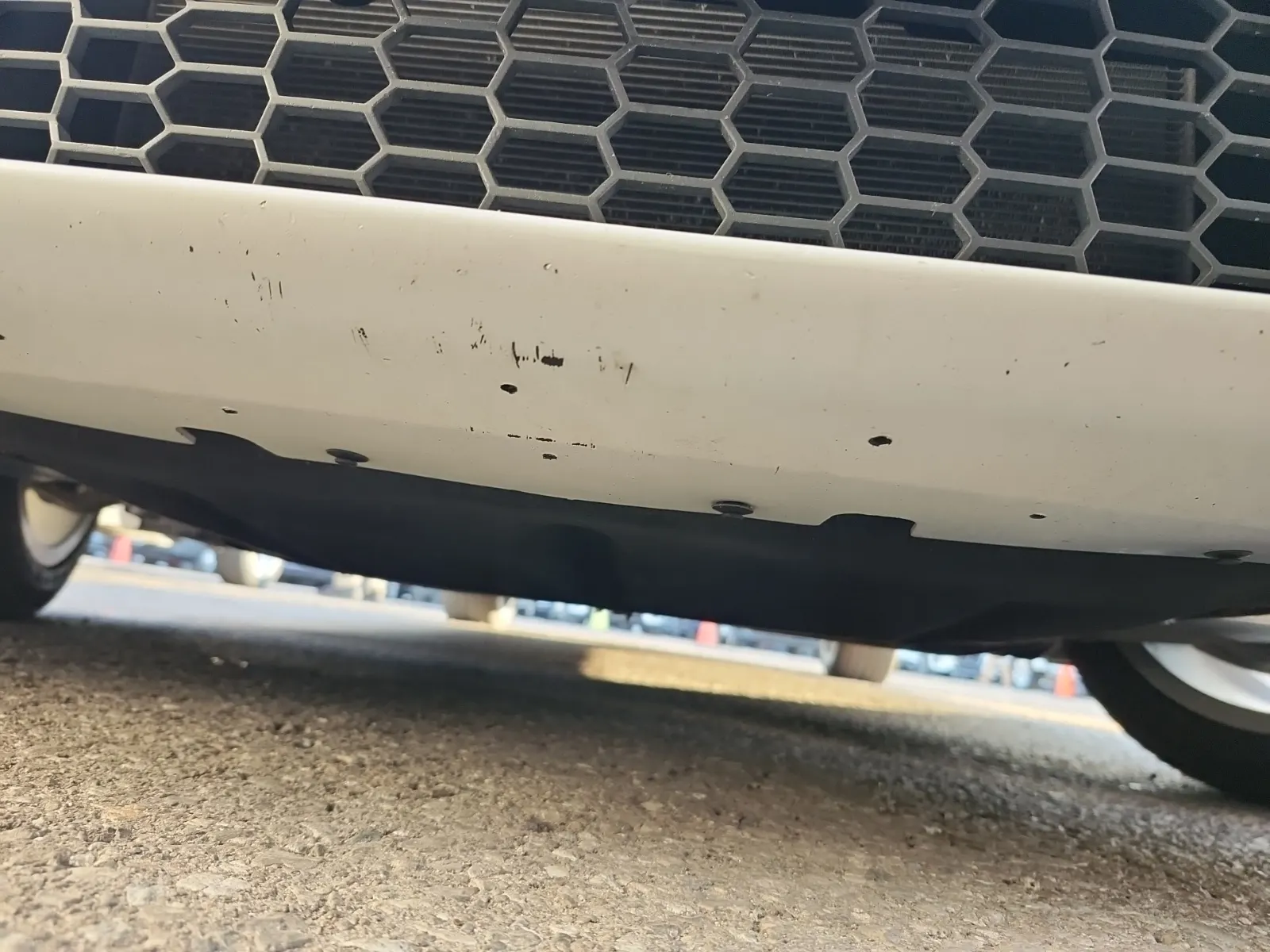 Undercarriage - Front Photo