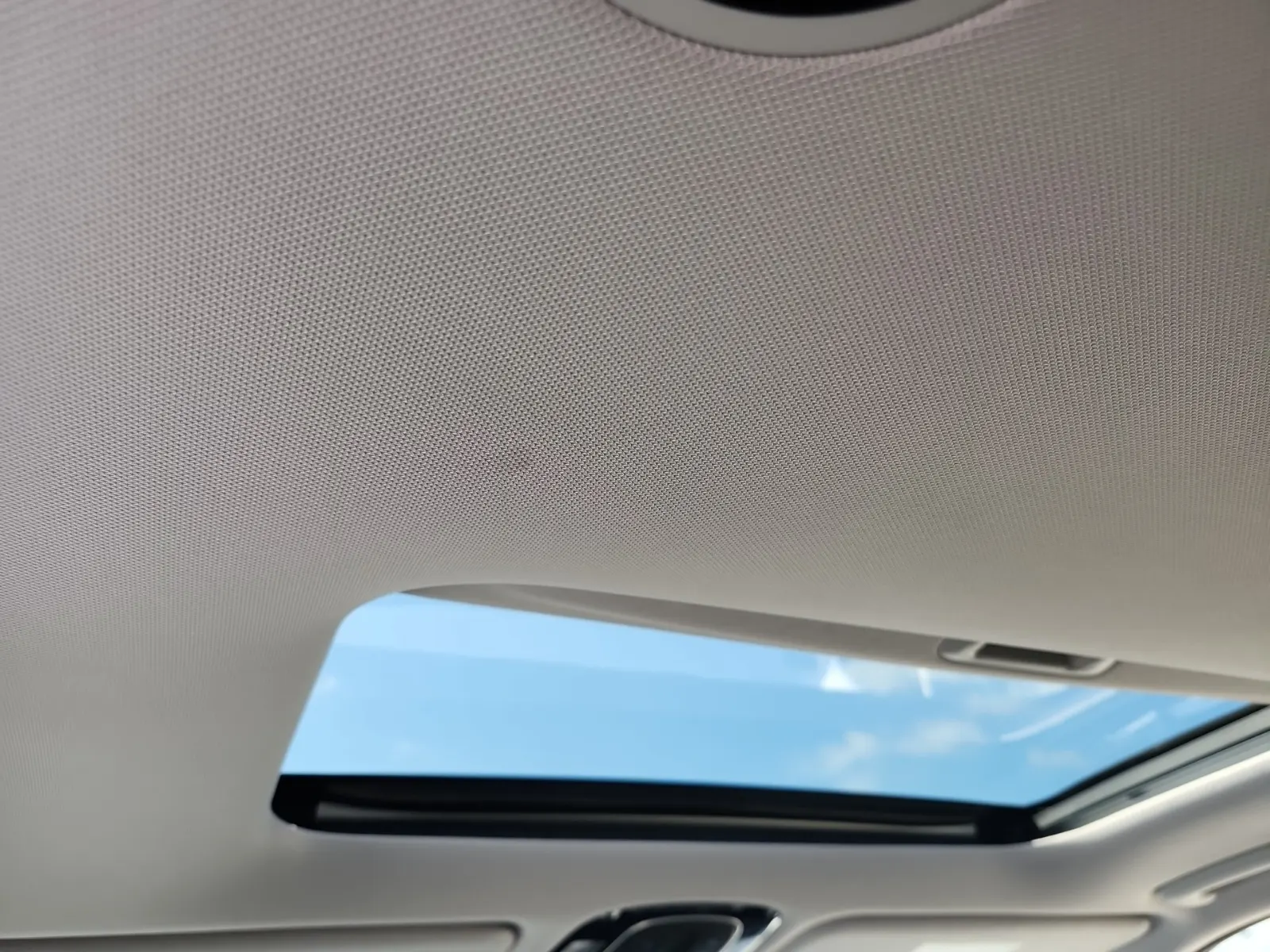 Interior Roof Photo