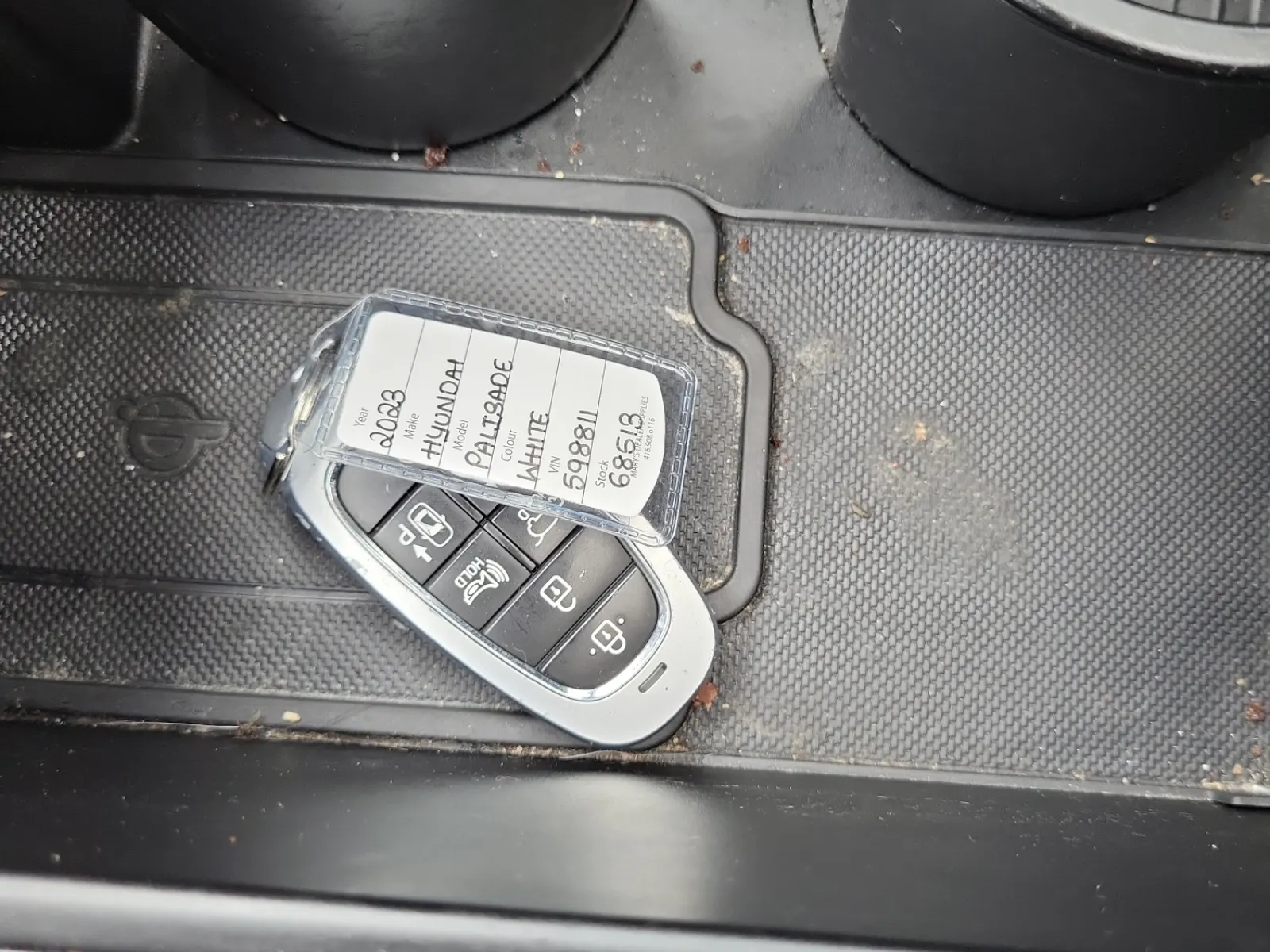 Keys/Fobs/Manual Photo