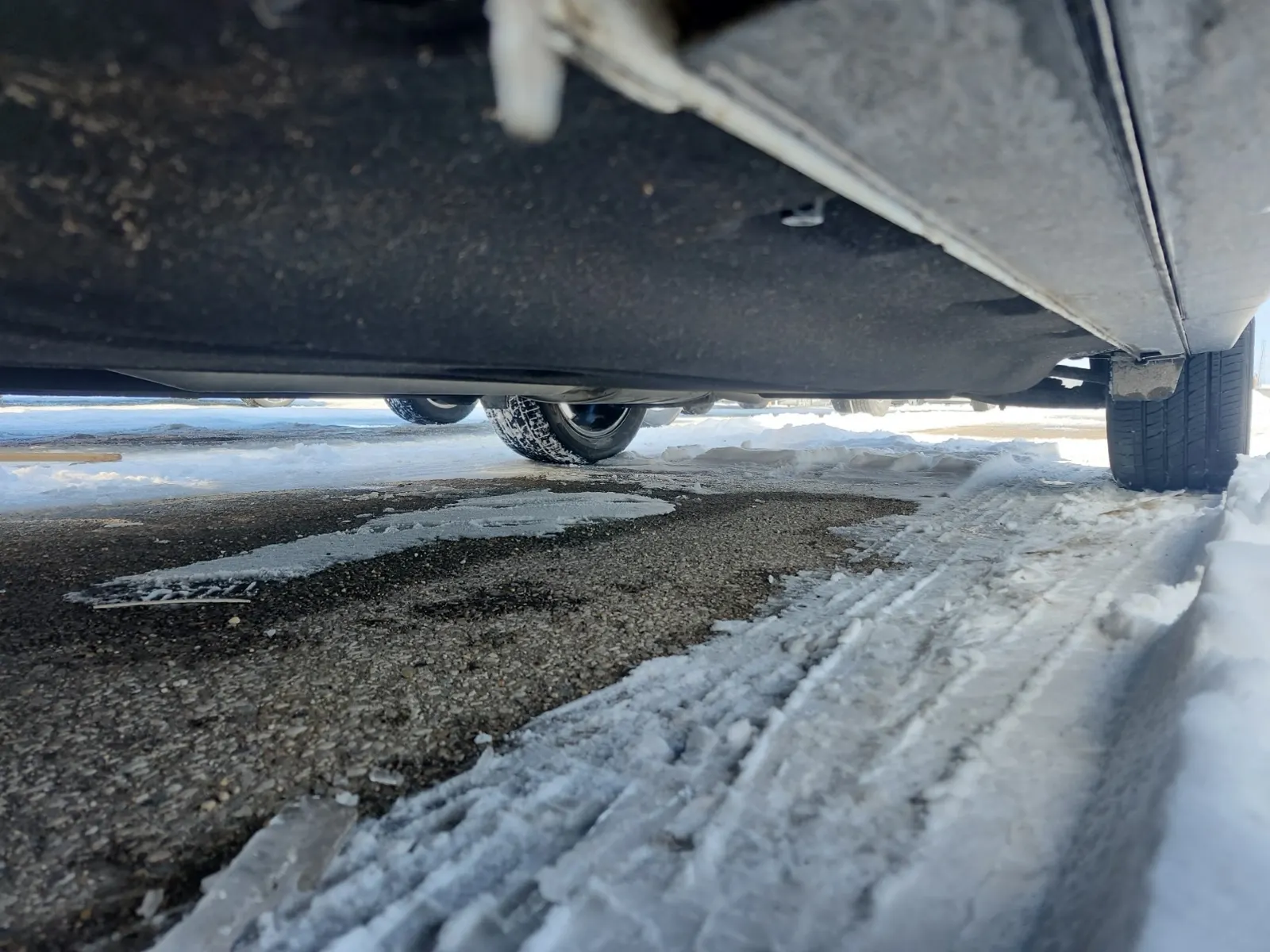 Undercarriage - Driver Photo