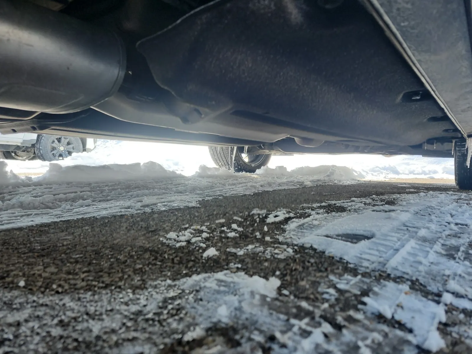 Undercarriage - Passenger Photo
