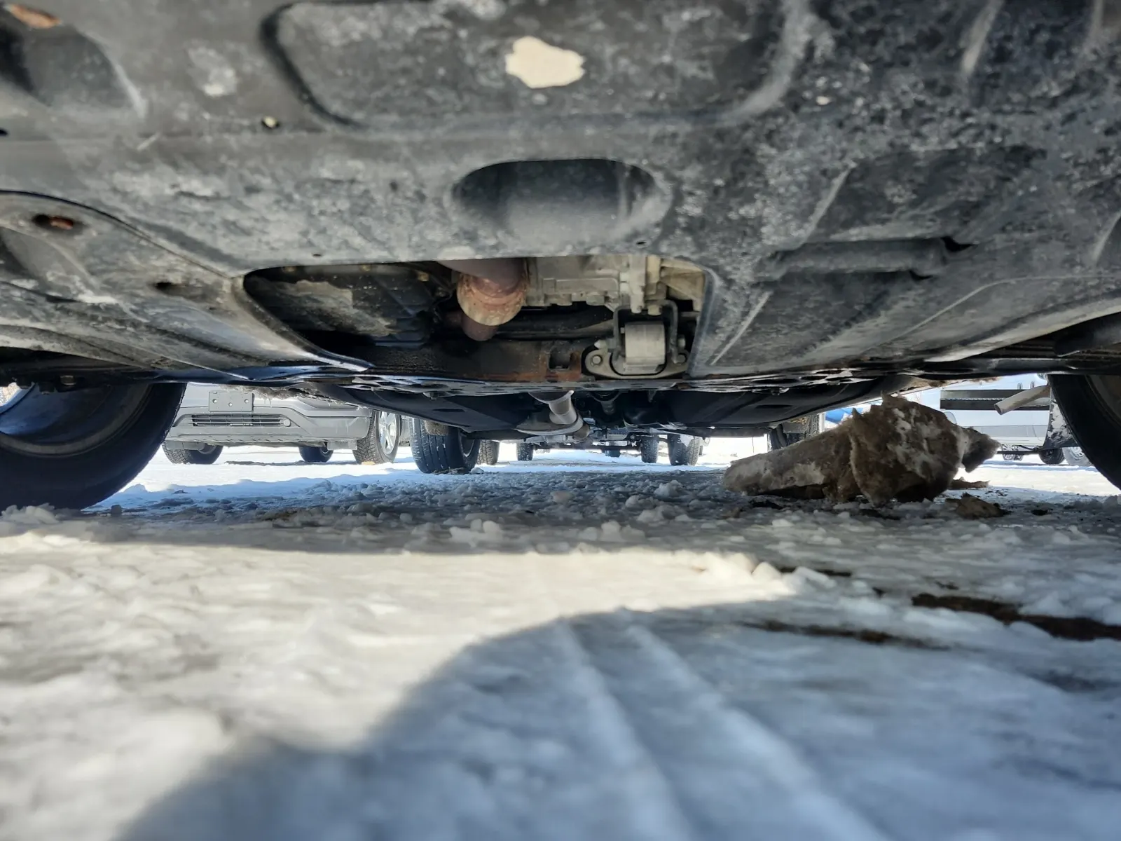Undercarriage - Front Photo