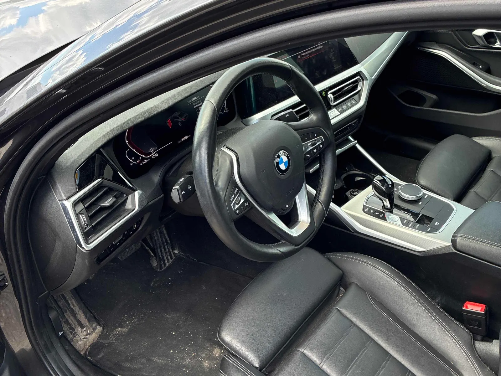 Interior driver side