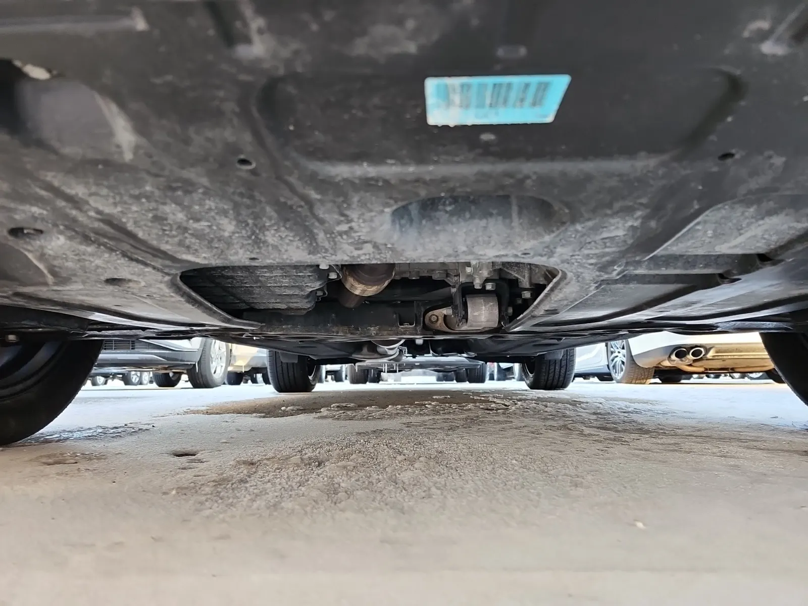 Undercarriage - Front Photo