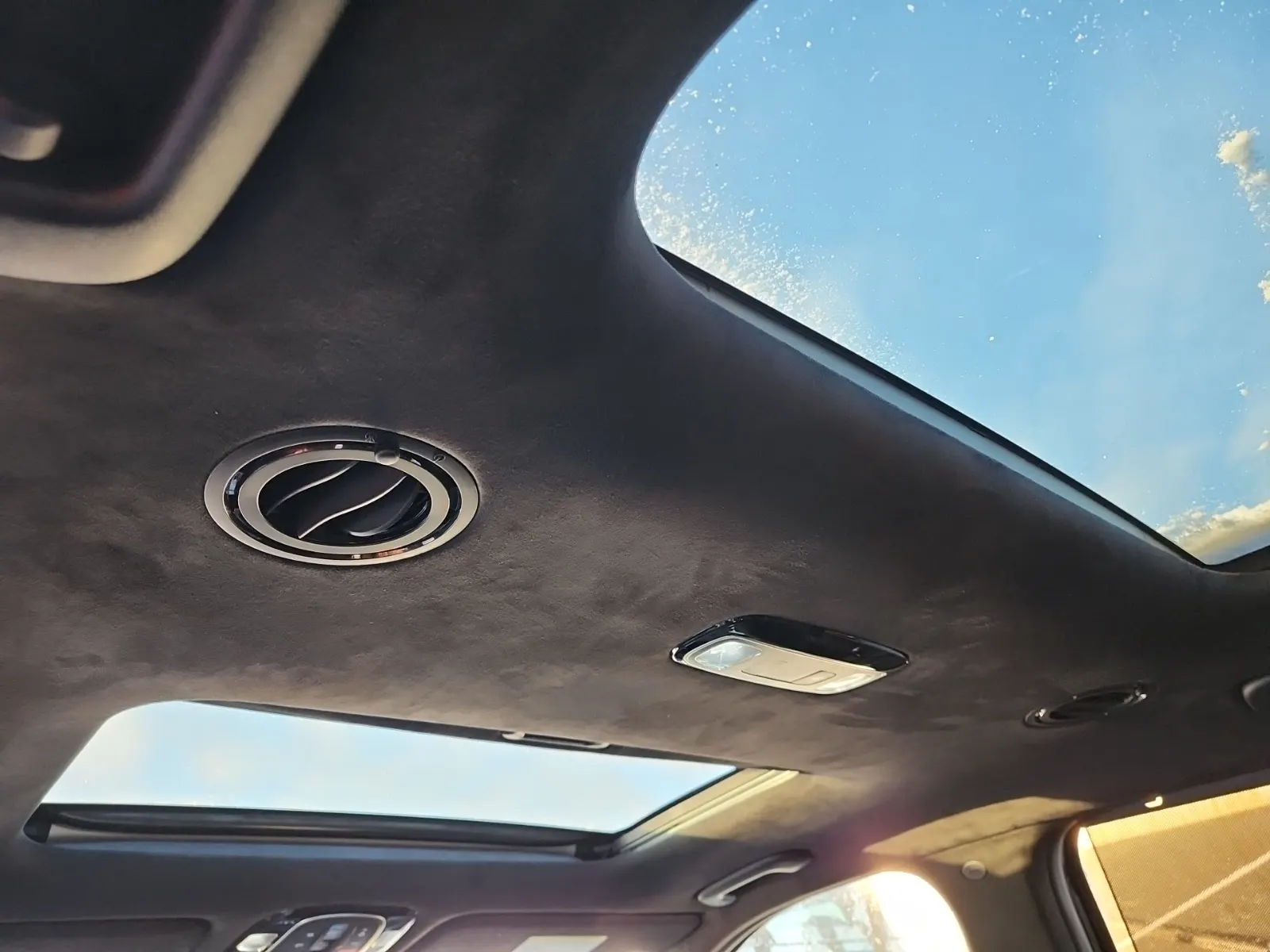 Interior Roof Photo