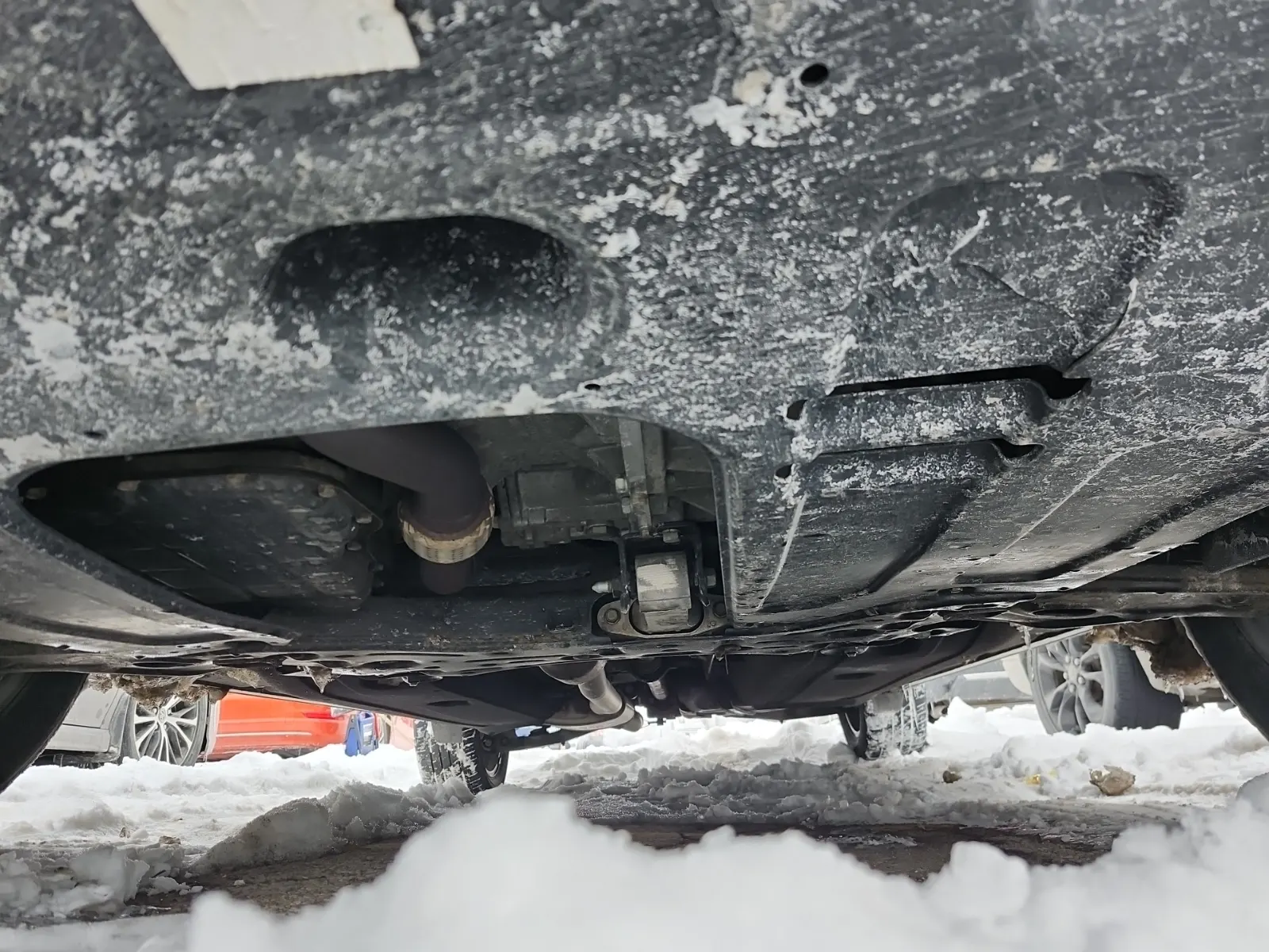 Undercarriage - Front Photo