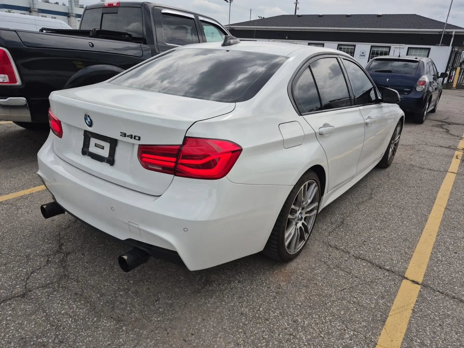 Passenger Rear 3/4 Photo