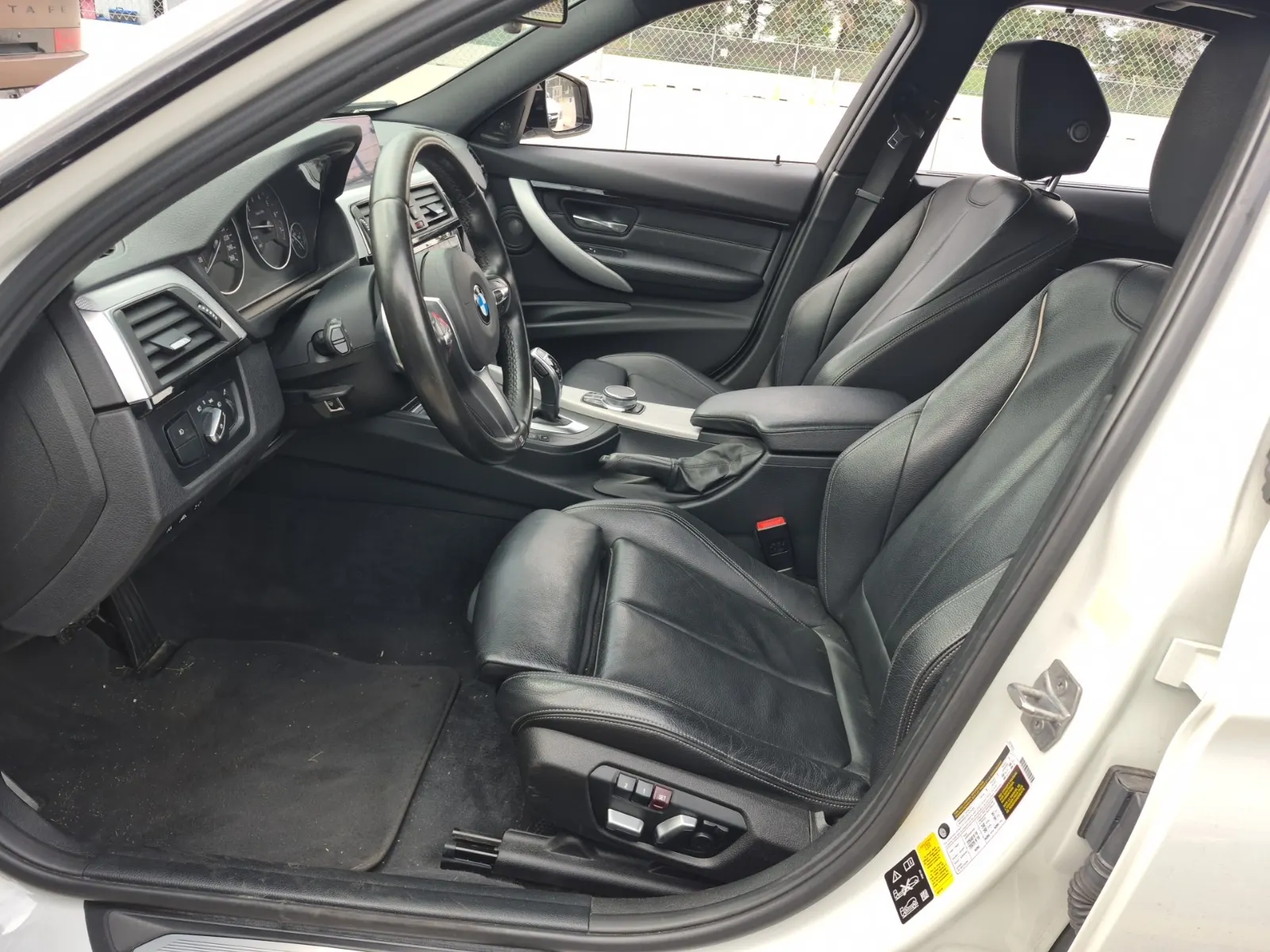 Front Interior Photo