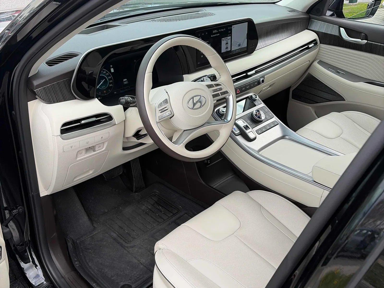 Interior driver side