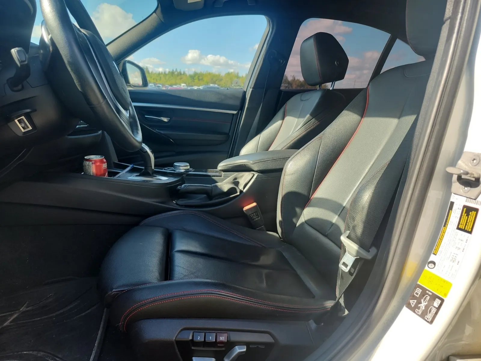 Front Interior Photo