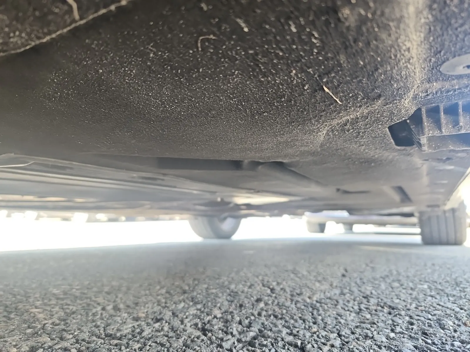 Undercarriage - Driver Photo
