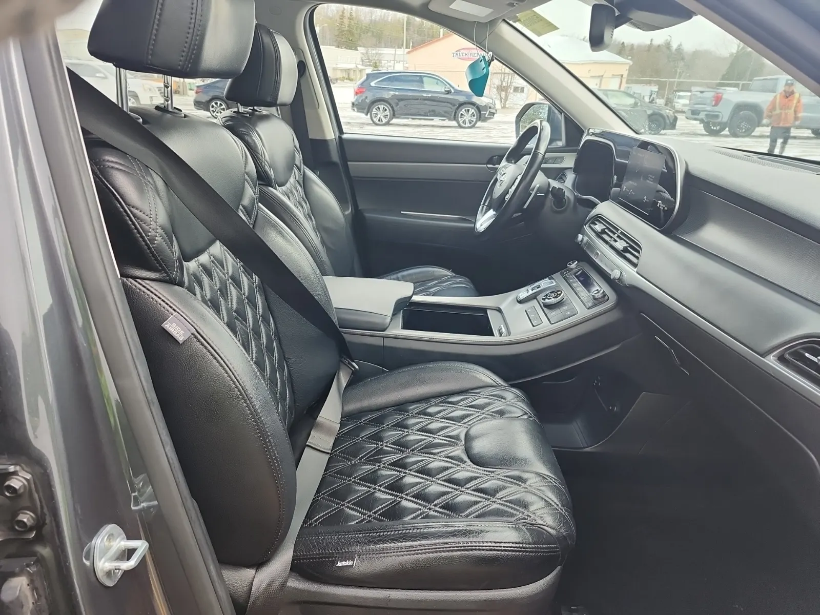Right Side Interior Photo