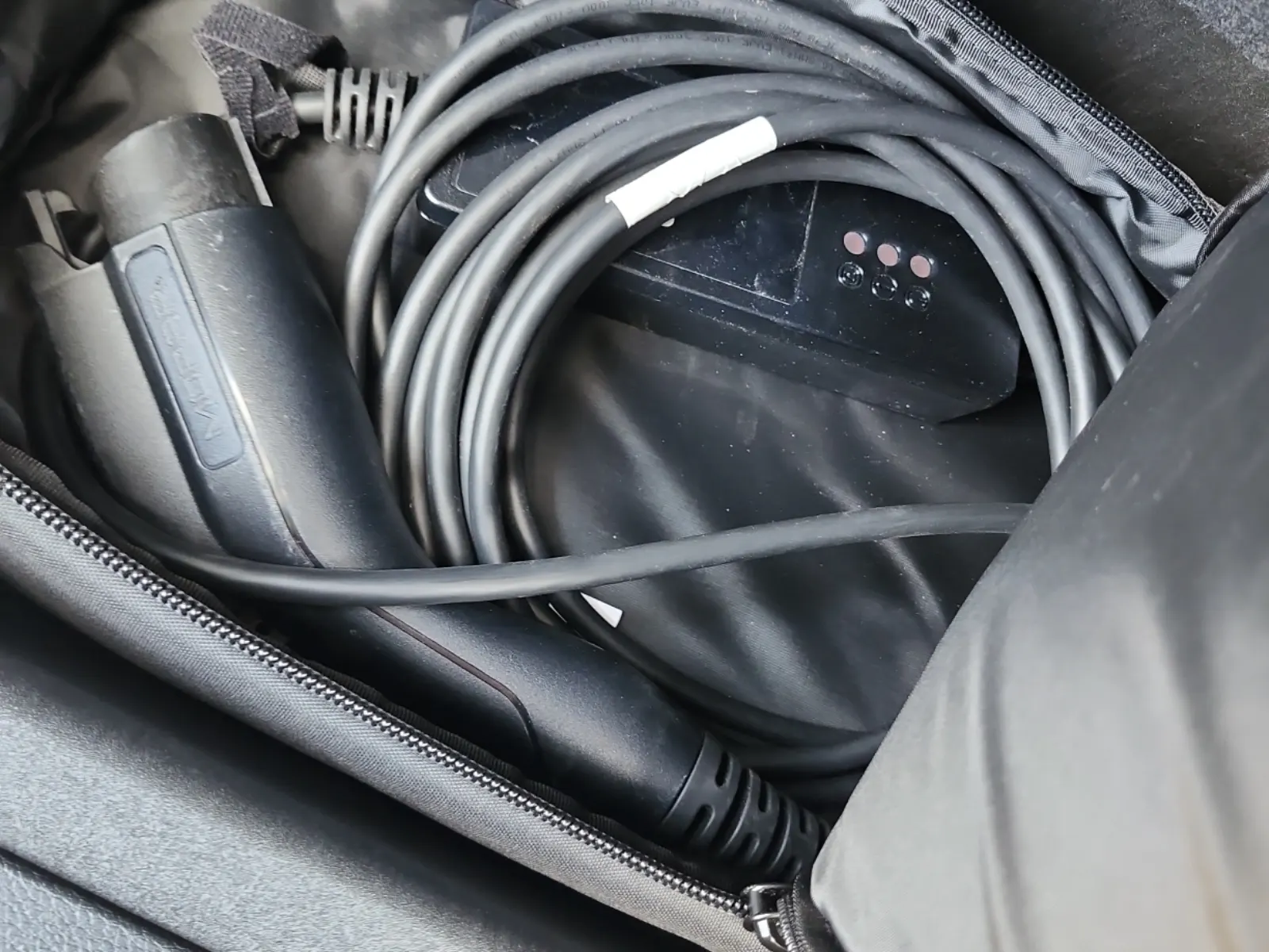 Charging Cable Photo