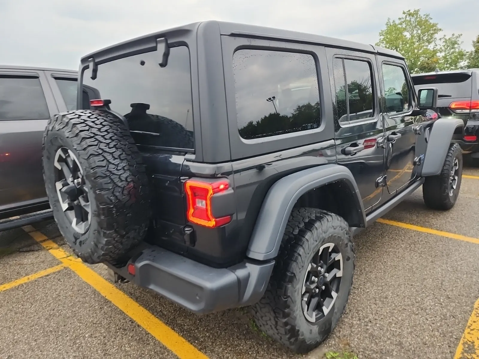 Passenger Rear 3/4 Photo
