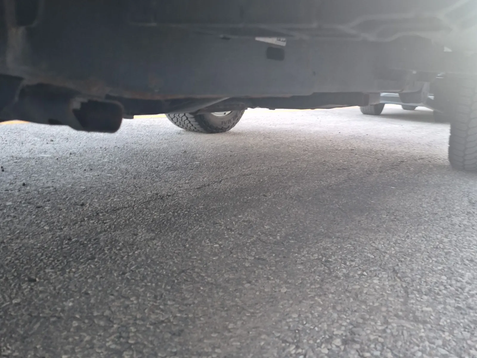 Undercarriage - Driver Photo