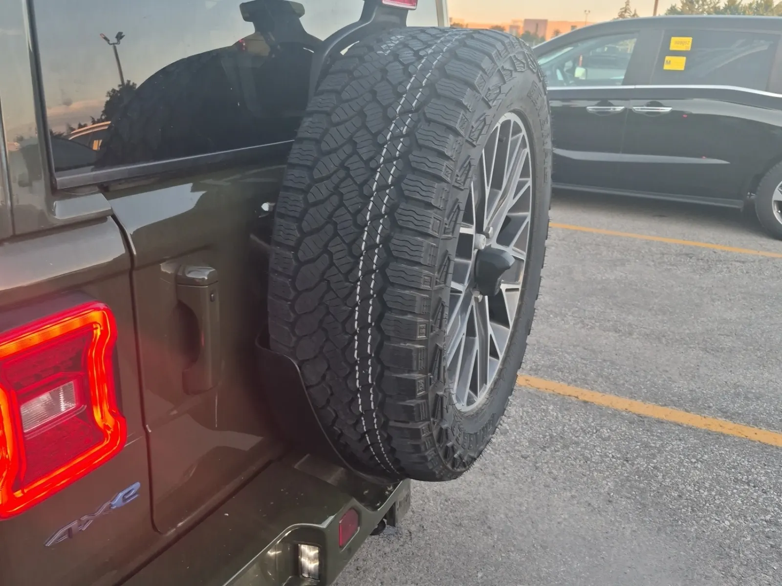 Spare Tire & Wheel Photo