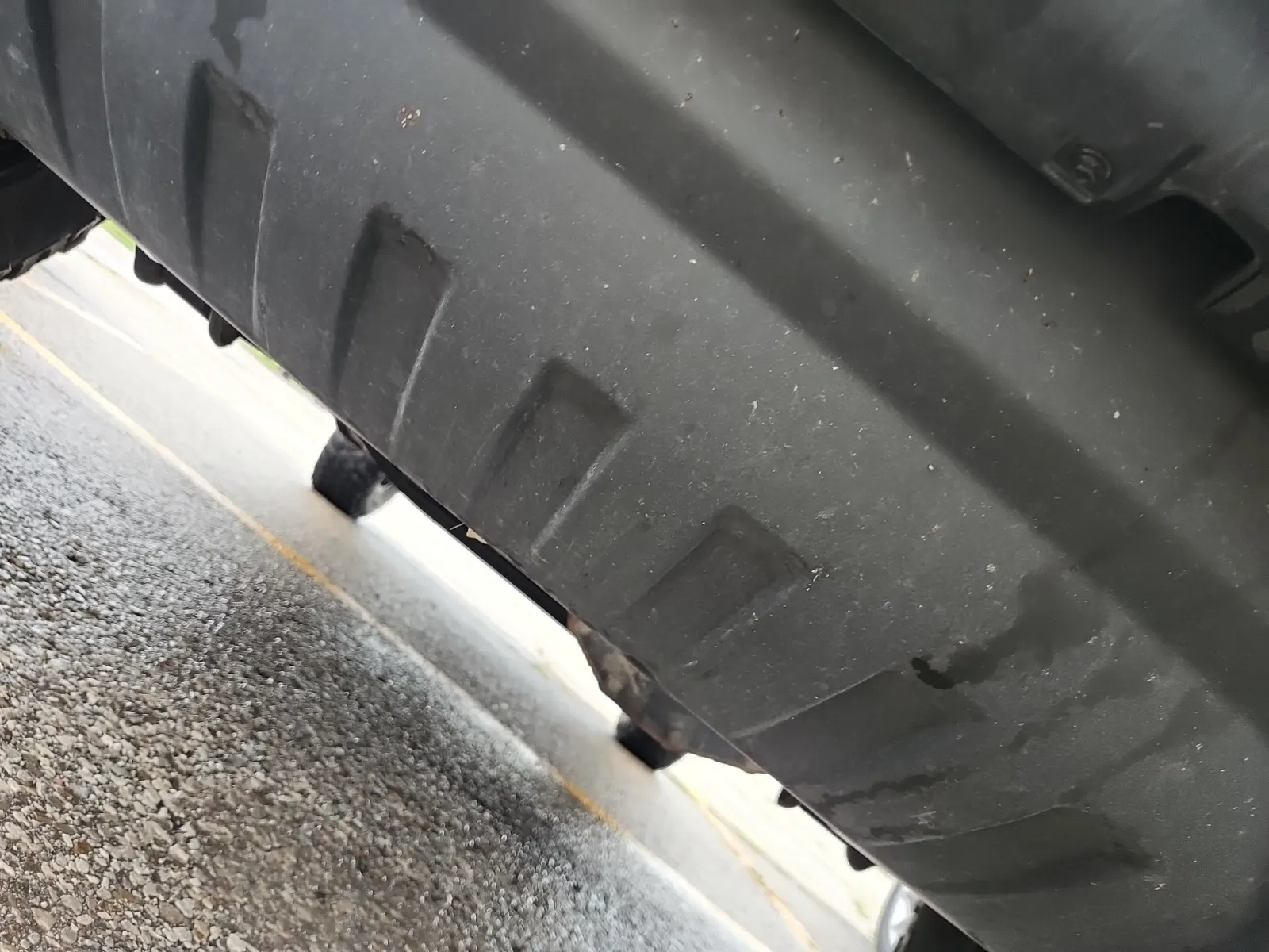 Undercarriage - Front Photo