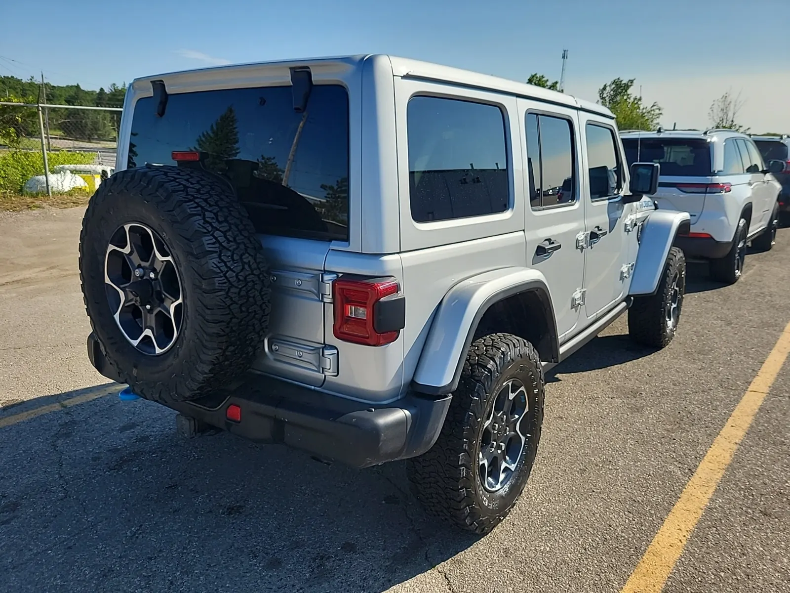 Passenger Rear 3/4 Photo