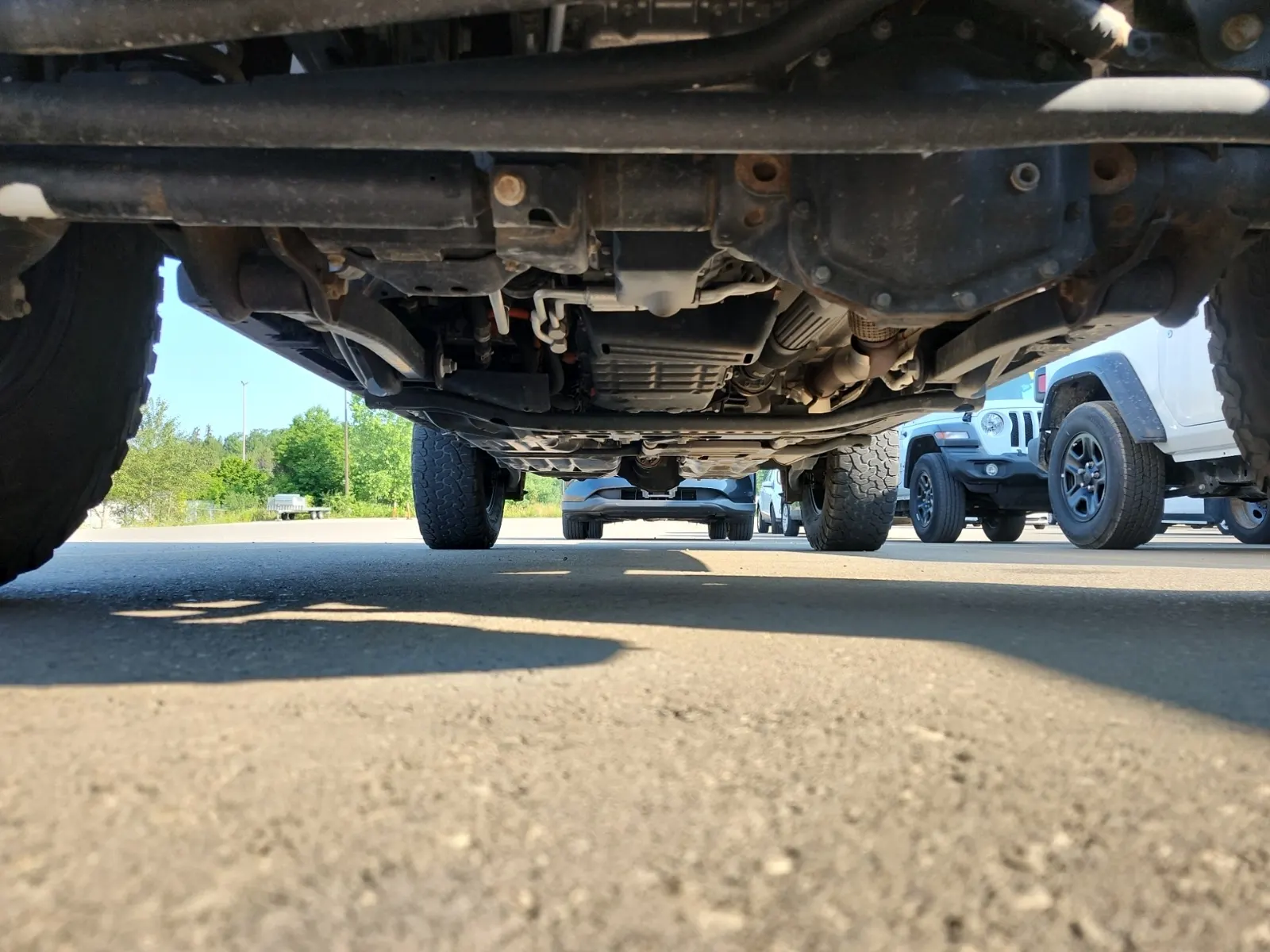 Undercarriage - Front Photo