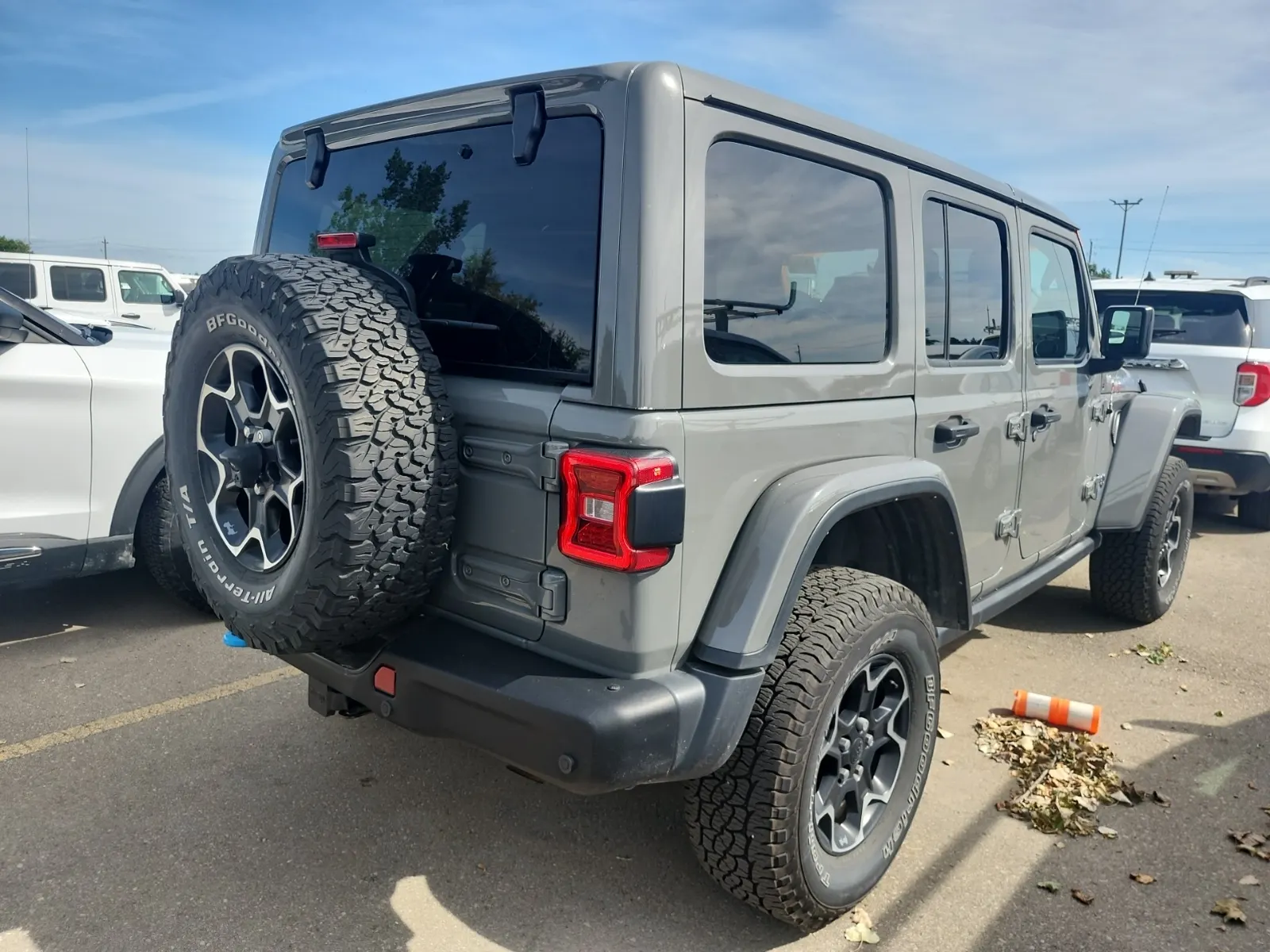 Passenger Rear 3/4 Photo